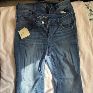 2 pairs American Eagle Outfitters crop jeans